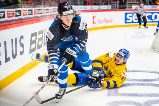 Oskar Bäck of Sweden