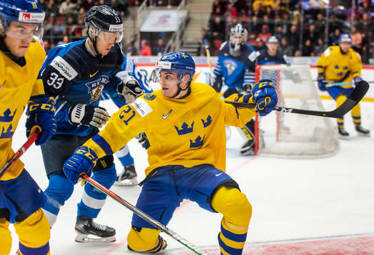 Nils Höglander of Sweden and Lassi Thomson of Finland