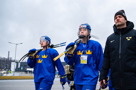 Rasmus Sandin and Alexander Holtz of Sweden