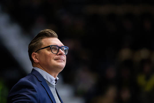 Modos tränare Björn Hellkvist