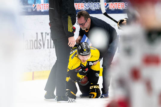 Västerås Erik De la Rose har ont