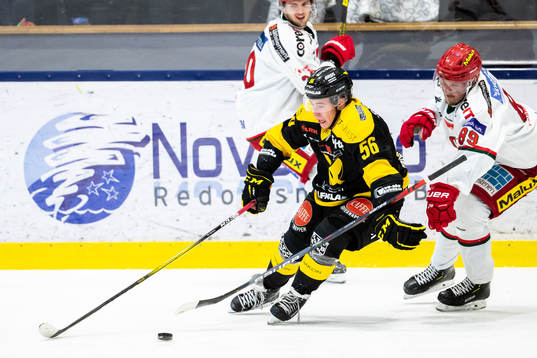 Västerås Alexander Lunsjö och Modos Patrik Karlkvist