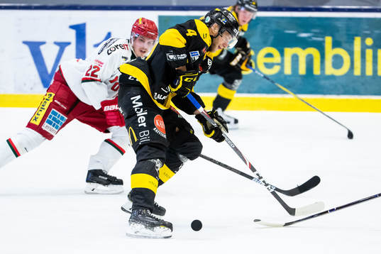 Modos Jonathan Johansson och Västerås Alexander Younan