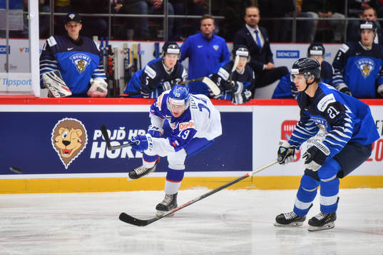 Robert Dzugan of Slovakia and Patrik Puistola of Finland