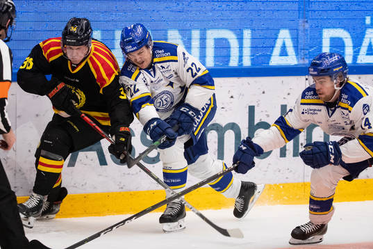 Brynäs Linus Ölund och Leksands Sebastian Wännström och