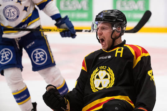 Brynäs Jacob Blomqvist jublar