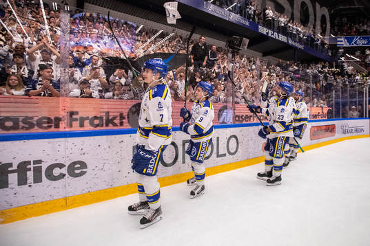 Leksands spelarna jublar