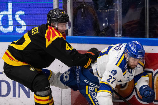 Brynäs Eric Norin och Leksands Marek Hrivik