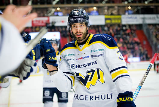 s Markus Lauridsen jublar