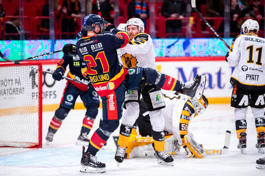 Djurgårdens Patrik Berglund och Skellefteås Petter