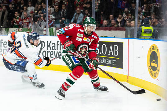Växjös Oliver Bohm och Frölundas Joel Lundqvist