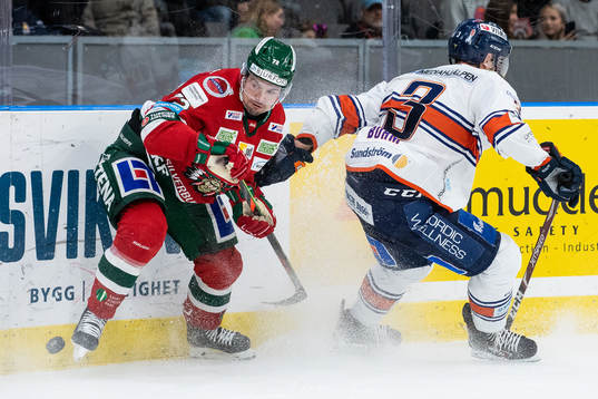 Frölundas Patrik Carlsson och Växjös Oliver Bohm