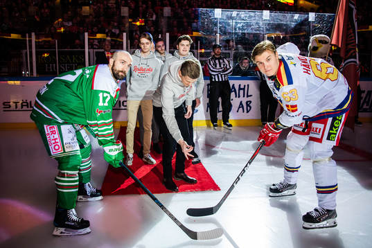 Johan Lehmann från Malmö Redhawks e-sport lag gör ett