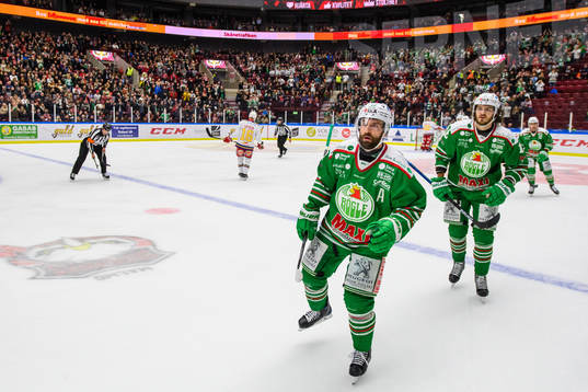 Rögles Taylor Matson jublar