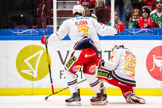 Malmö Redhawks Lars Bryggman jublar
