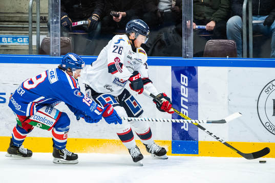 Oskarshamns Tyler Kelleher och Linköpings Hampus Larsson
