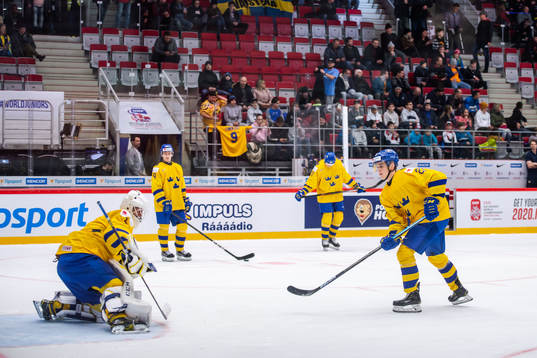 Nils Lundkvist of Sweden