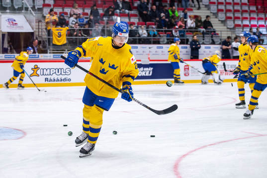 Linus Nässén of Sweden