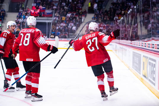 Gilian Kohler of Switzerland celebrates the 0-1 goal