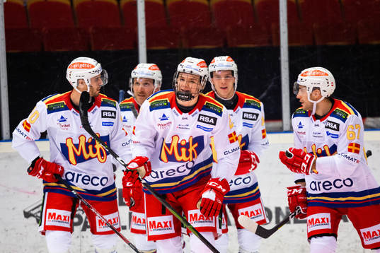 Malmö Redhawks Helge Grans jublar