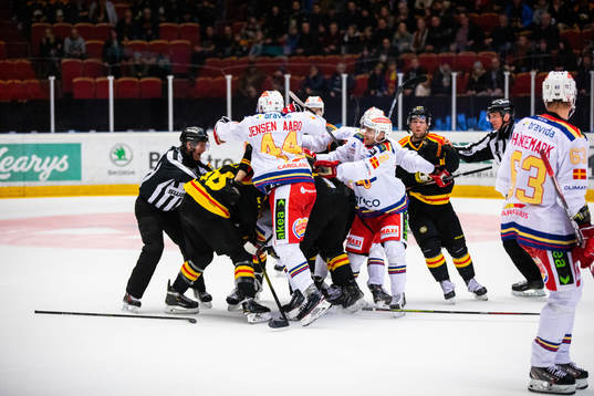 Slagsmål mellan spelare