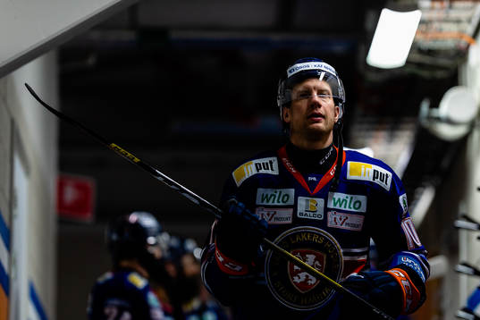 Växjös Richard Gynge före ishockeymatchen i SHL mellan