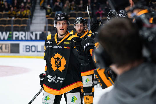 Skellefteås Robin Alvarez jublar