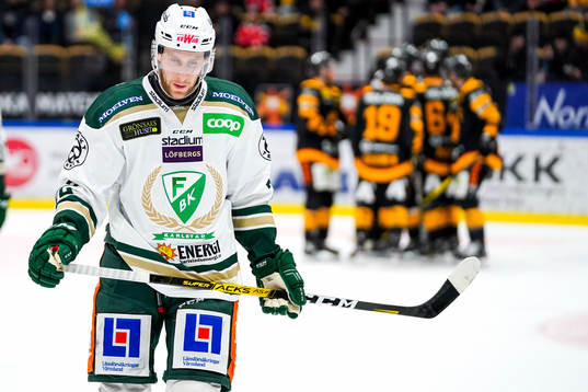 Färjestads Per Åslund deppar