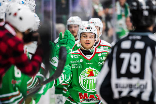 Rögles Leon Bristedt jublar