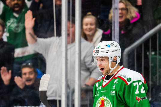 Rögles Daniel Zaar jublar