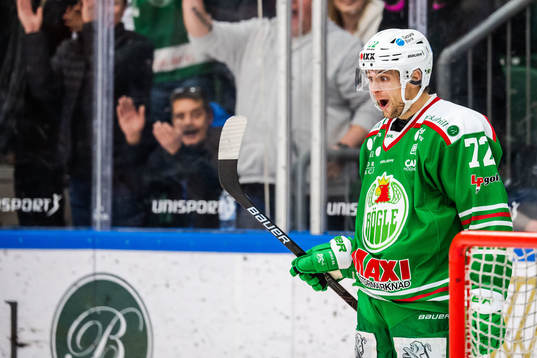 Rögles Daniel Zaar jublar