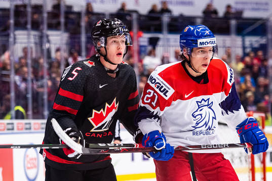 Jacob Bernard-Docker of Canada and Jaromir Pytlik of Czech