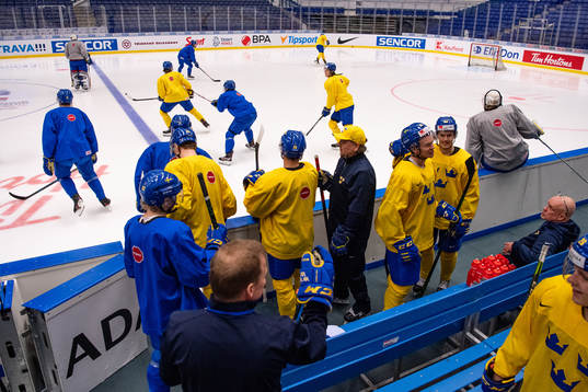 Players of team Sweden at a practice session