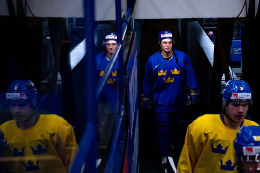 Nils Höglander of team Sweden at a practice session