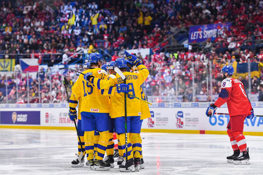 Nils Höglander of Sweden celebrate with teammates