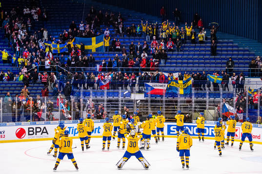 Players of Sweden celebrate