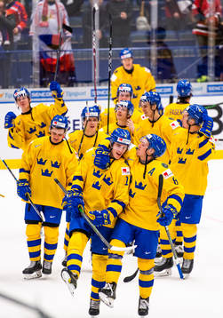 Oskar Bäck and Rasmus Sandin of Sweden celebrate