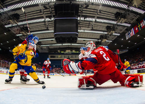 Nils Höglander of Sweden scores the 1-0 goal behind