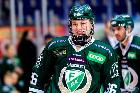 Färjestads Noah Andersson jublar