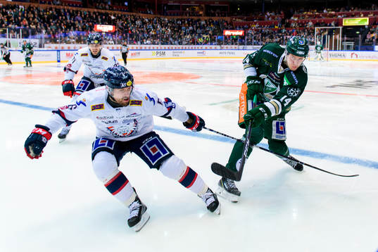 Linköpings Jonas Holös och Färjestads Victor Ejdsell