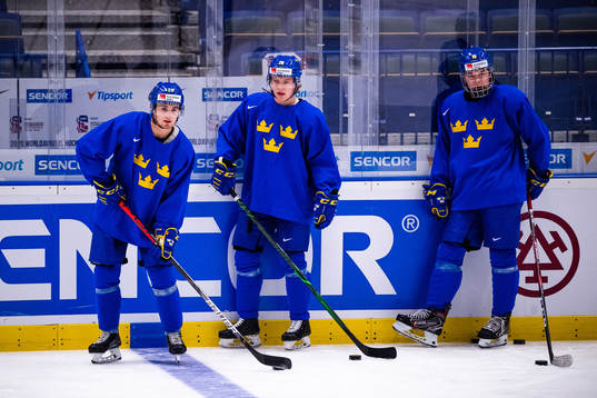 Nils Höglander , Karl Henriksson and Alexander Holtz of