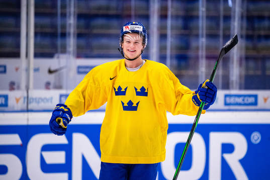 Mattias Norlinder of Sweden at a practice session