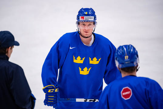 Rasmus Sandin of Sweden at a practice session