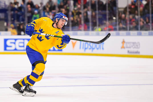 Rasmus Sandin of Sweden score 3-3