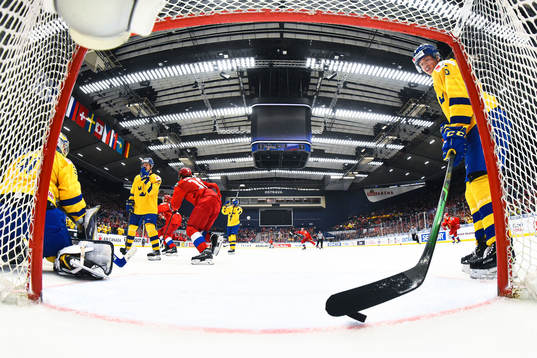 Mattias Norlinder of Sweden looks dejected