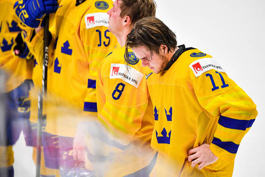 Samuel Fagemo of Sweden look dejected
