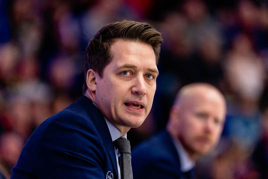 Växjös tränare Sam Hallam