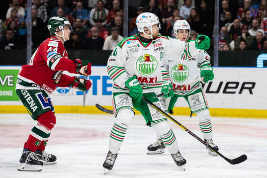 Frölundas Jacob Peterson och Rögles Ted Brithén