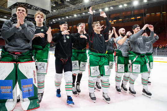 Rögles spelare tackar publiken
