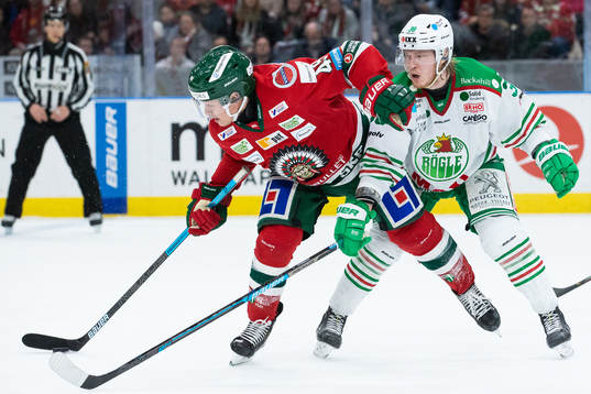 Frölundas Rhett Rakhshani och Rögles Erik Andersson